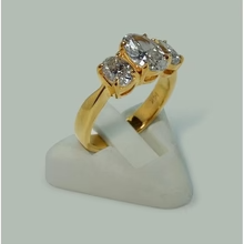 Afbeelding in Gallery-weergave laden, 2,81 Ct. Ovale Echt Diamanten Drie Stenen Verlovingsring Geel Goud 18K
