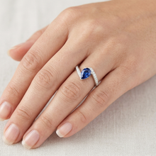 Afbeelding in Gallery-weergave laden, 2 Ct Saffierring
