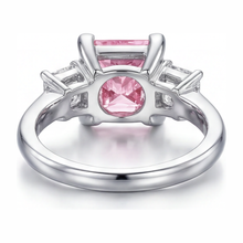 Afbeelding in Gallery-weergave laden, Roze diamanten ring 3,5 karaat labgekweekt prinses drie stenen 14K witgoud
