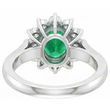 Afbeelding in Gallery-weergave laden, 3.50 karaat groene smaragd met Natuurlijke echte diamanten ( niet in een laboratorium gekweekt ) Halo ring wit goud 14K
