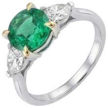 Afbeelding in Gallery-weergave laden, Fijne Smaragd Edelsteen Ring 2,50 karaat Tweekleurig 14K Goud – profielaanzicht
