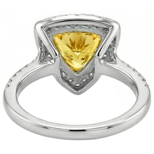 Afbeelding in Gallery-weergave laden, echte round saffier 3karaat ring op wit

