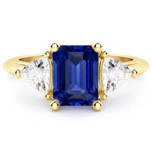 Afbeelding in Gallery-weergave laden, 3 stenen smaragd blauwe saffier ring met biljoen Natuurlijke echte diamant ( niet in het laboratorium gekweekt )en 2,50 karaat
