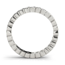 Afbeelding in Gallery-weergave laden, Eternity Band 14K Witgoud met Fijne Diamant – vooraanzicht
