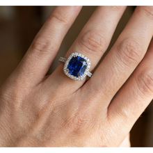 Afbeelding in Gallery-weergave laden, 3.50 karaat Ceylon blauwe saffier Halo Natuurlijke echte diamanten ( niet in een laboratorium gekweekt ) ring wit goud 14K

