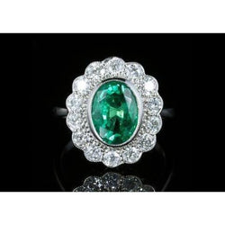 3,75 karaat ovale groene smaragd met diamanten verlovingsring wit goud 14K