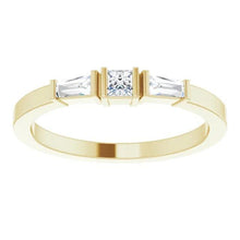 Afbeelding in Gallery-weergave laden, 3 Stenen Ring 1,10 Karaat Prinses &amp; Stokbrood Natuurlijk Diamanten Geel Goud 14K
