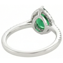 Afbeelding in Gallery-weergave laden, 4.50 karaat groene smaragd met Natuurlijke echte diamanten ( niet in een laboratorium gekweekt ) ring wit goud 14K
