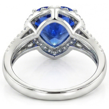 Afbeelding in Gallery-weergave laden, 4.60 Karaat Ceylon Blauwe Saffier Natuurlijke uit de aarde gewonnen Diamanten Ring Witgoud 14K
