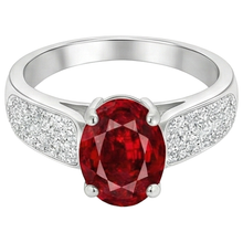 Afbeelding in Gallery-weergave laden, 4.80 Karaat Robijn Met Diamanten Ring Wit Goud 14K
