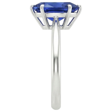 Afbeelding in Gallery-weergave laden, echte pear diamant 4karaat ring op wit
