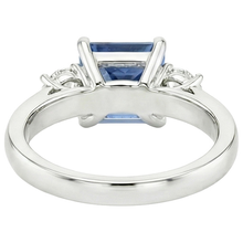 Afbeelding in Gallery-weergave laden, echte round diamant 4karaat ring op wit
