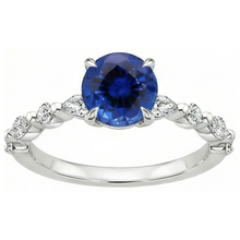 Afbeelding in Gallery-weergave laden, echte marquise saffier 2karaat ring close-up detail
