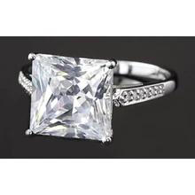 Afbeelding in Gallery-weergave laden, 4 Karaat Echt Diamanten Ring
