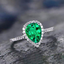 Afbeelding in Gallery-weergave laden, 4,40 karaat Groente smaragd met diamanten ring witgouden fijne damessieraden
