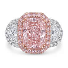 Afbeelding in Gallery-weergave laden, Verlovingsring met roze diamant 5,5 karaat labgekweekt radiant halo glad 14k witgoud

