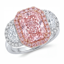 Afbeelding in Gallery-weergave laden, Verlovingsring met roze diamant 5,5 karaat labgekweekt radiant halo glad 14k witgoud
