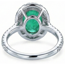 Afbeelding in Gallery-weergave laden, 5.75 karaat Natuurlijke echte diamant ( niet in het laboratorium gekweekt ) met groene smaragd ring wit goud 14K

