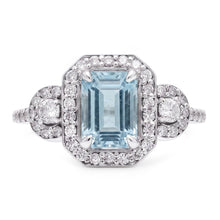 Afbeelding in Gallery-weergave laden, 6.25 ct smaragd geslepen aquamarijn en kleine Natuurlijke echte diamanten ( niet in een laboratorium gekweekt ) ring wit goud
