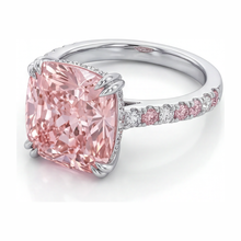 Afbeelding in Gallery-weergave laden, Roze diamanten ring 6 karaat labgekweekt kussenslijpsel pavé 14K witgoud
