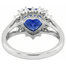 Afbeelding in Gallery-weergave laden, Ring met 7.61 Ct hartvormige blauwe saffier uit Sri Lanka en natuurlijke uit de aarde gewonnen diamanten
