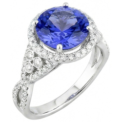 Ring met 8.01 ct. Ronde Ceylonsaffier en Natuurlijke uit de aarde gewonnen Diamanten Witgoud 14K