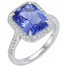 Afbeelding in Gallery-weergave laden, 8.81 Karaat Radiant Ceylonese Kleur Saffier En IGI GECERTIFICEERDE Diamanten Verlovingsring
