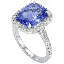 Afbeelding in Gallery-weergave laden, 8.81 Karaat Radiant Ceylonese Kleur Saffier En IGI GECERTIFICEERDE Diamanten Verlovingsring
