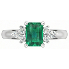 Afbeelding in Gallery-weergave laden, 8.90 karaat groene smaragd met witte Natuurlijke echte diamanten ( niet in een laboratorium gekweekt ) Ring 14K witgoud
