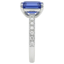Afbeelding in Gallery-weergave laden, 8 Karaat Blauwe Saffier Ring Met Natuurlijke uit de a aarde gewonnen Diamanten
