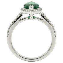Afbeelding in Gallery-weergave laden, 8.50 Karaat Groene Smaragd GIA Met Natuurlijke uit de aarde gewonnen Diamanten Ring Witgoud Fijne Sieraden
