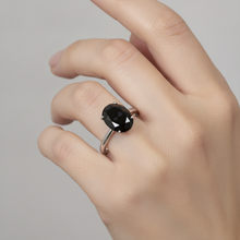 Afbeelding in Gallery-weergave laden, Donkere Diamanten Verlovingsring 5 Karaat Echte Ovale Zwarte Solitaire Glad 14k Witgoud
