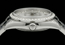 Afbeelding in Gallery-weergave laden, Aangepaste Diamant rand Rolex Middelgroot zonder datum 31 mm horloge van roestvrij staal
