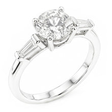Afbeelding in Gallery-weergave laden, Antiek Europees 3-Steens Ring – Fijne Diamant 2 karaat 14 Karaat
