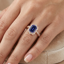 Afbeelding in Gallery-weergave laden, Antieke stijl blauwe saffier Natuurlijke echte diamanten ( niet in een laboratorium gekweekt ) ring 3 karaat edelsteen
