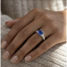 Afbeelding in Gallery-weergave laden, echte round diamant 2karaat ring op wit
