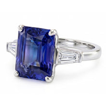 Afbeelding in Gallery-weergave laden, Baguette Diamond 3 Stone Ring Stralende lichtblauwe saffier 2,50 karaat
