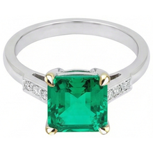Afbeelding in Gallery-weergave laden, Edelsteen Ring Bicolor 14K Goud met Colombiaanse Smaragd – hoekaanzicht
