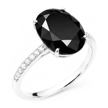 Afbeelding in Gallery-weergave laden, Aanzoeksring met zwarte diamant 6 karaat natuurlijke ovale solitair 14k Witgoud
