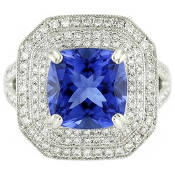 Blauwe Saffier Met Natuurlijke uit de aarde gewonnen Diamanten Halo Ring