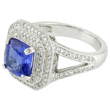 Afbeelding in Gallery-weergave laden, Blauwe Saffier Met Natuurlijke uit de aarde gewonnen Diamanten Halo Ring
