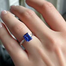 Afbeelding in Gallery-weergave laden, Blauwe Saffier Solitaire Engagement Emerald Ring 2 karaat Prong Set
