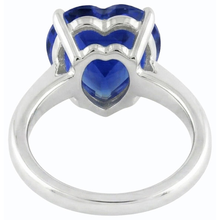 Afbeelding in Gallery-weergave laden, Blauwe Saffier Solitaire Hartvormige Ring 2 Karaats 14K Goud
