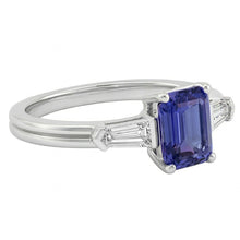 Afbeelding in Gallery-weergave laden, echte baguette diamant 2.25karaat ring close-up detail
