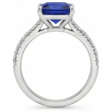 Afbeelding in Gallery-weergave laden, Ring met blauwe saffier en natuurlijke uit de aarde gewonnen diamanten solitair accenten, 5.50 karaat Prinsesslijpsel

