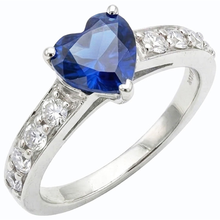 Afbeelding in Gallery-weergave laden, Blauwe saffier edelsteen ring hart gesneden 3,50 karaat Prong set sieraden
