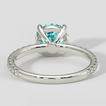 Afbeelding in Gallery-weergave laden, Blauwe Paraiba ring met ronde diamantaccenten
