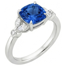Afbeelding in Gallery-weergave laden, echte marquise saffier 2.70karaat ring close-up detail
