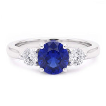 Afbeelding in Gallery-weergave laden, Ceylon Sapphire Edelsteen Ring Vrouwen 3 Steen Ronde Diamanten 2.50 Karaat
