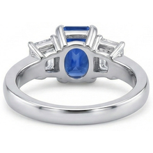 Afbeelding in Gallery-weergave laden, Ceylon Sapphire Ring met 3 stenen Stralende en smaragdgroene Natuurlijke echte diamant ( niet in het laboratorium gekweekt )en 2,50 karaat
